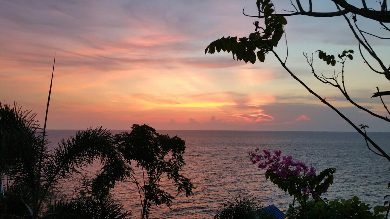 Ocean View Resort - Koh Sichang Exteriör bild