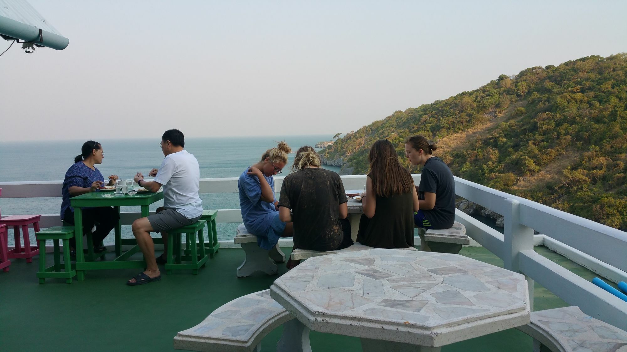 Ocean View Resort - Koh Sichang Exteriör bild