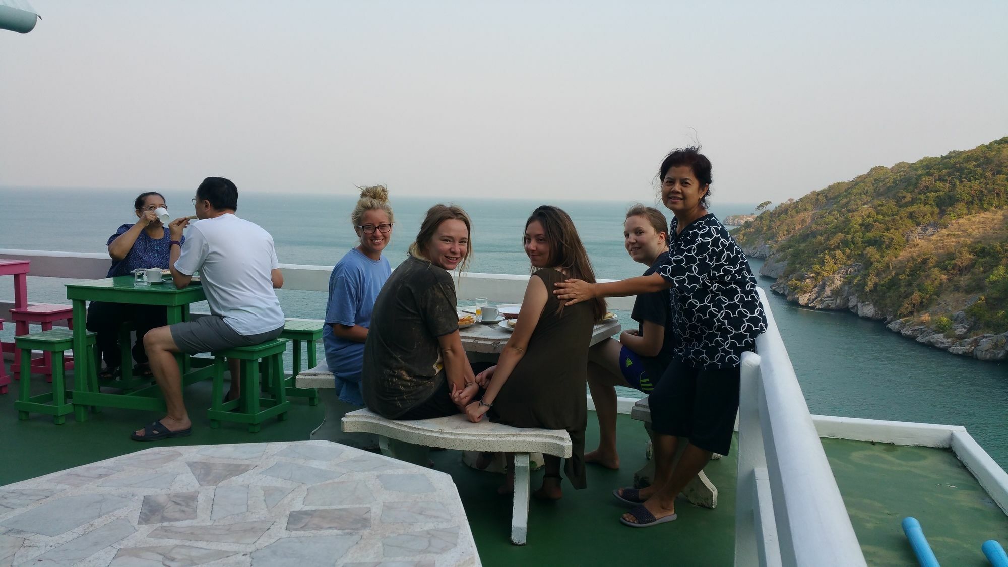 Ocean View Resort - Koh Sichang Exteriör bild